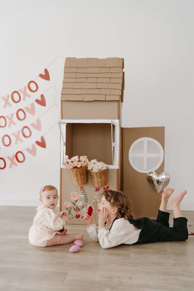 toddlers playing